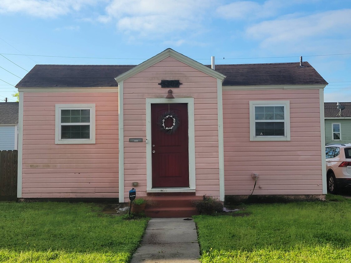 Primary Photo - 5307 Avenue O