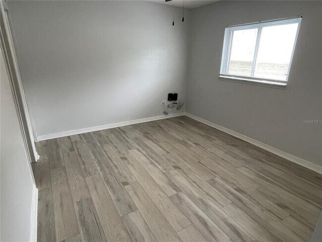 Foto del edificio - 3710 W Cass St