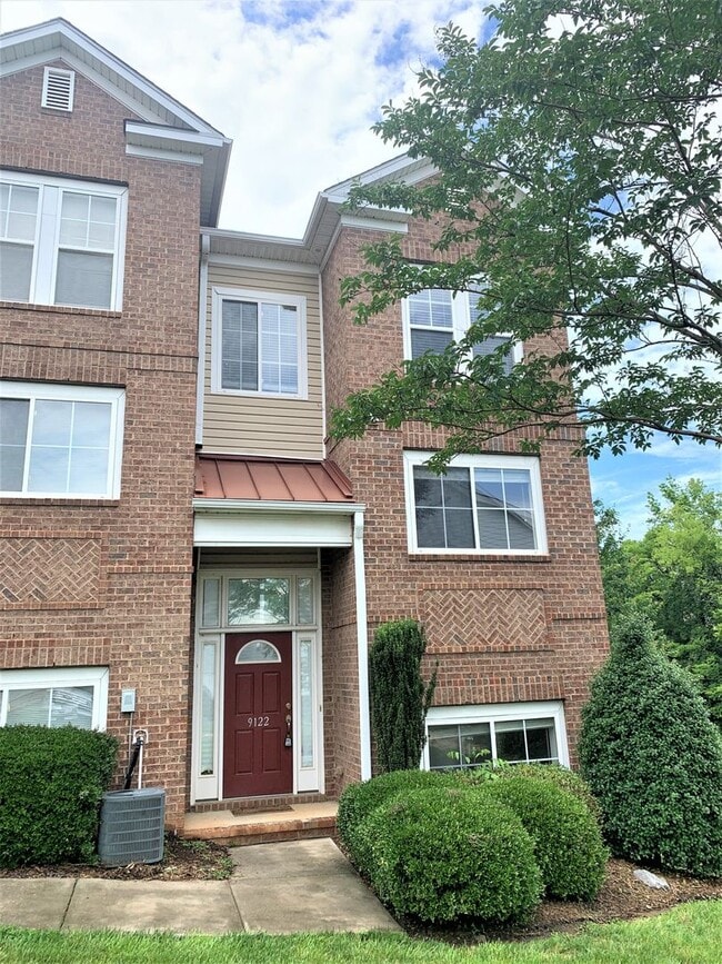 Photo - 9122 Vilandry Way House