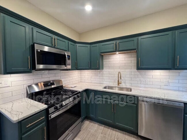 Foto del edificio - 7359 Kipling Ave