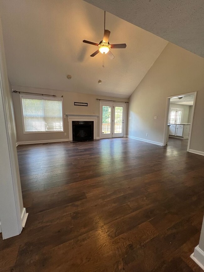 Building Photo - Gorgeous Westgate Home with Access to Community Amenities