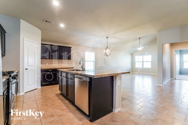 Foto del edificio - 2623 Lincolns Meadow Dr