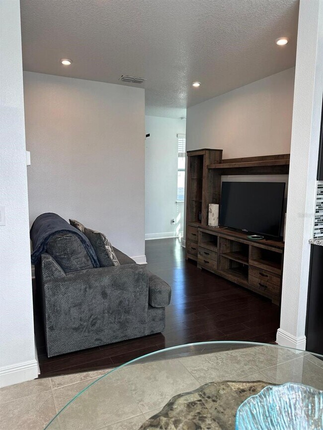 Foto del edificio - 8941 Sperry St