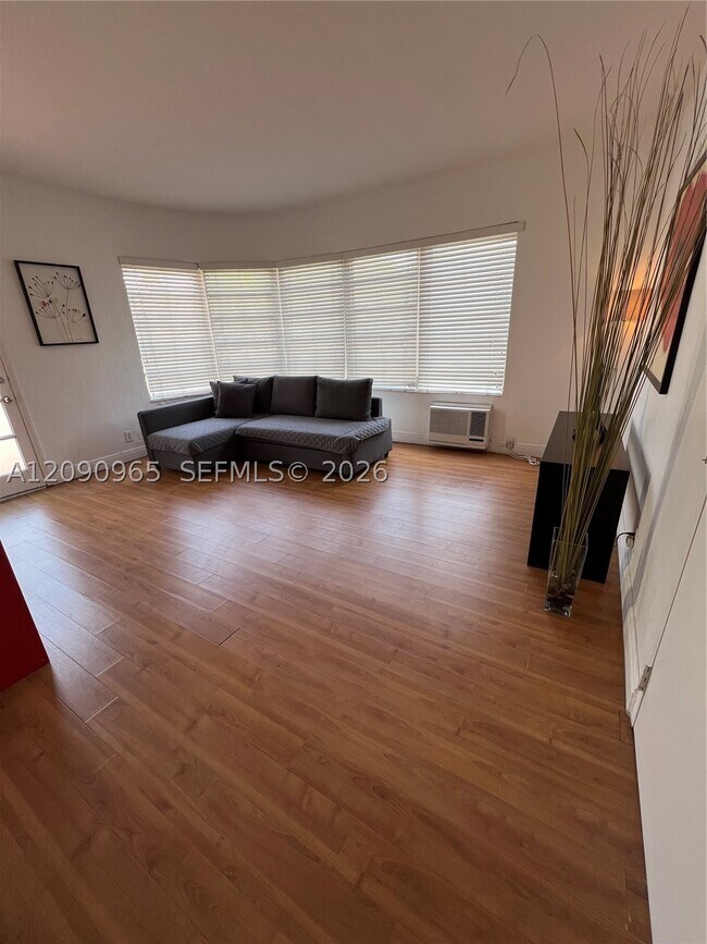 Foto del edificio - 601 7th St
