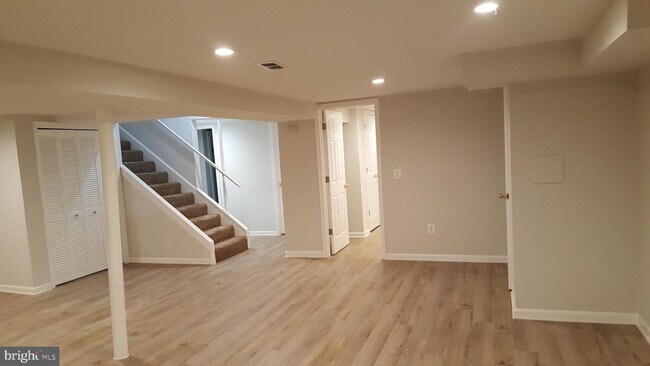 Building Photo - 11102 Bucknell Dr