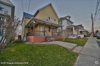Building Photo - 109 Walnut St