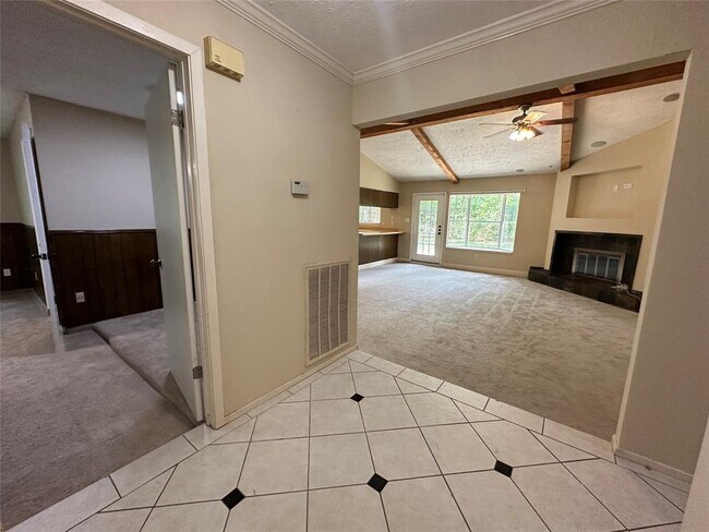 Building Photo - 10912 Auger Pl