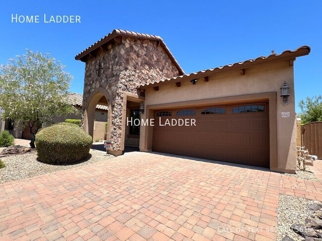 Building Photo - 8542 E Indigo St