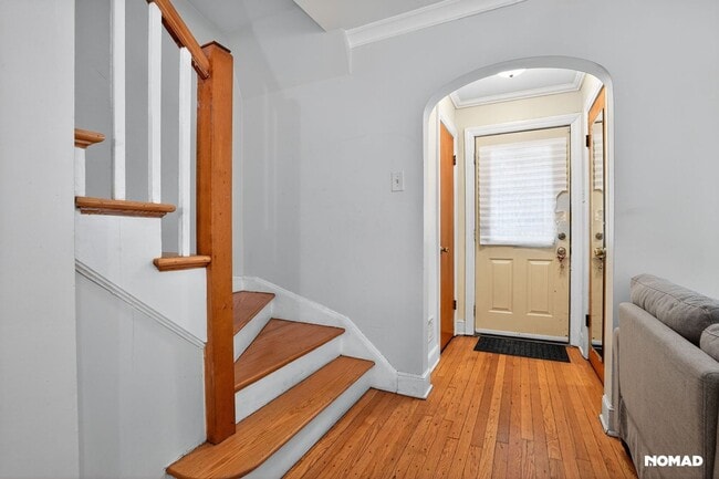 Building Photo - 7658 S Honore St