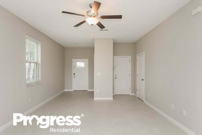 Foto del edificio - 8457 Druid Oaks Ln