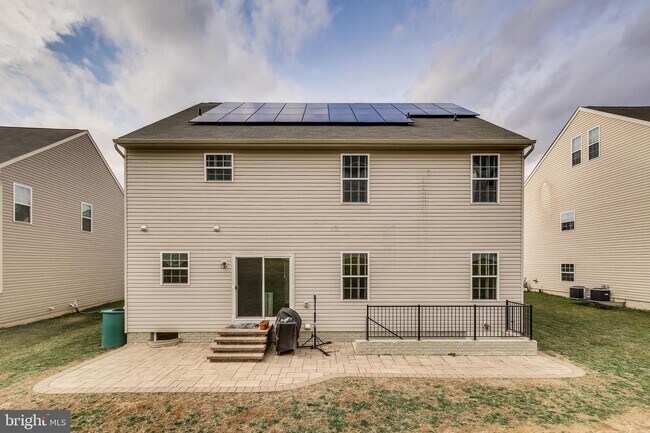 Building Photo - 4919 Windpower Way