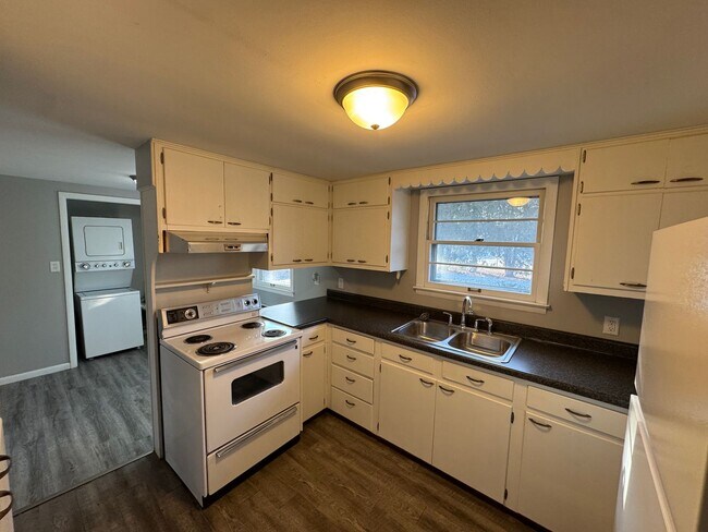 Foto del edificio - 2 Bedroom House  in Silvis