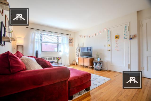 Foto principal - 2 bedroom in Brookline MA 02446