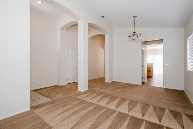 Foto del edificio - 4924 White Jade St