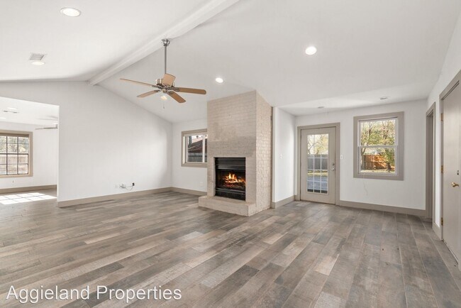 Foto del edificio - 3 br, 2 bath House - 1419 Holik