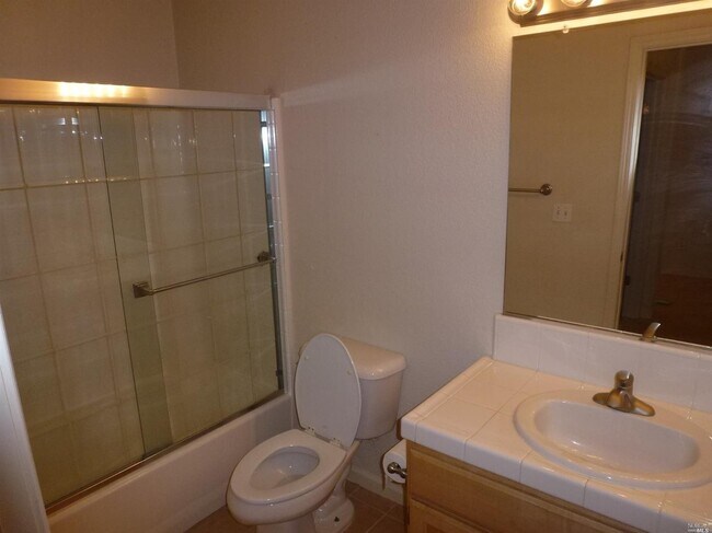 Foto del edificio - 3273 Inwood Pl