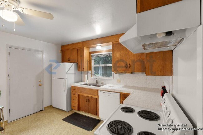 Foto del edificio - 1609 Virginia Ave