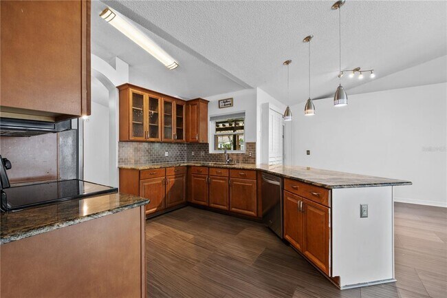 Building Photo - 308 Silver Pine Dr