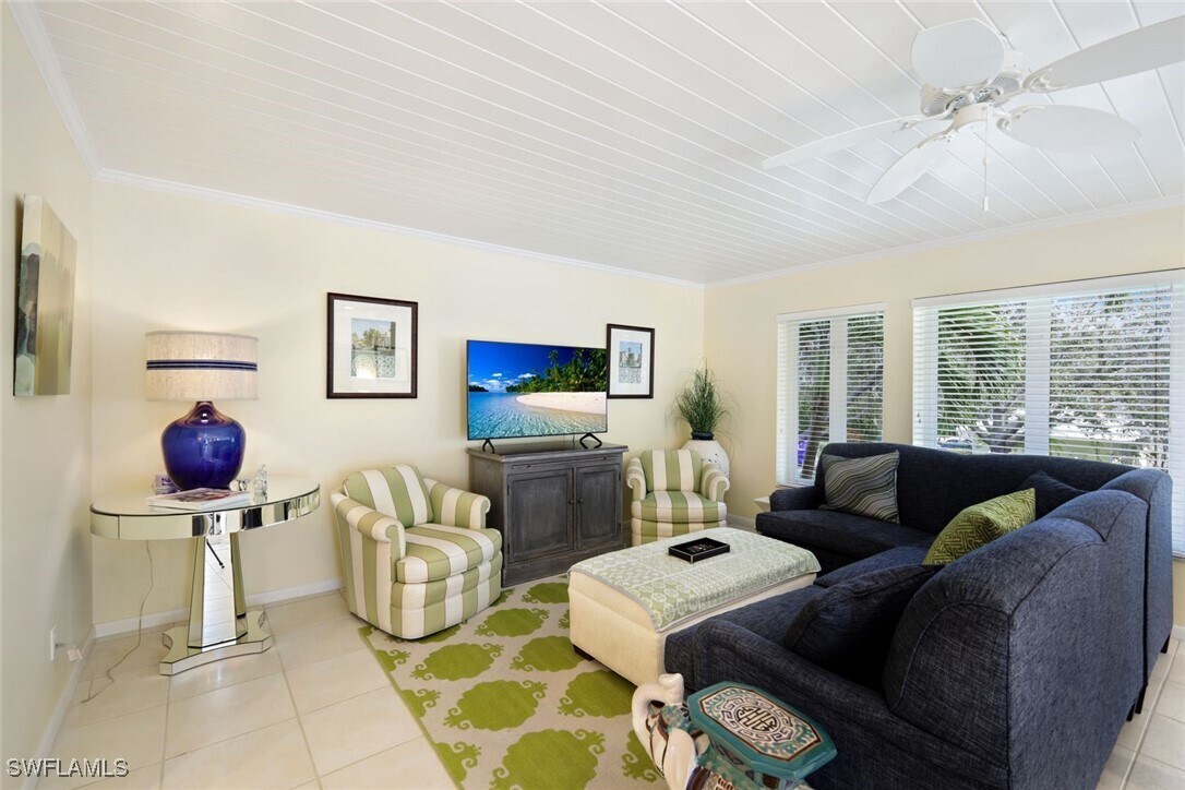 Foto principal - 286 4th St S
