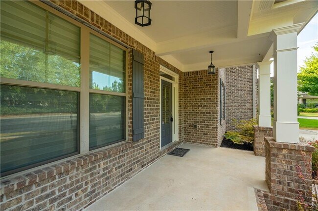 Building Photo - 2121 Spring Sound Ln