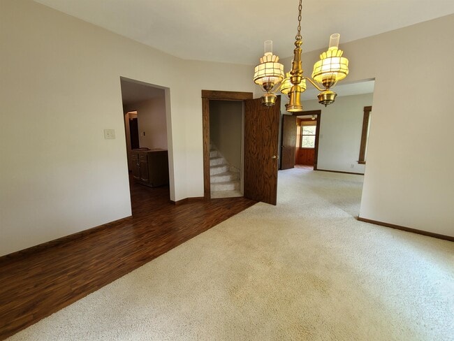 Building Photo - 4212 W 12th St