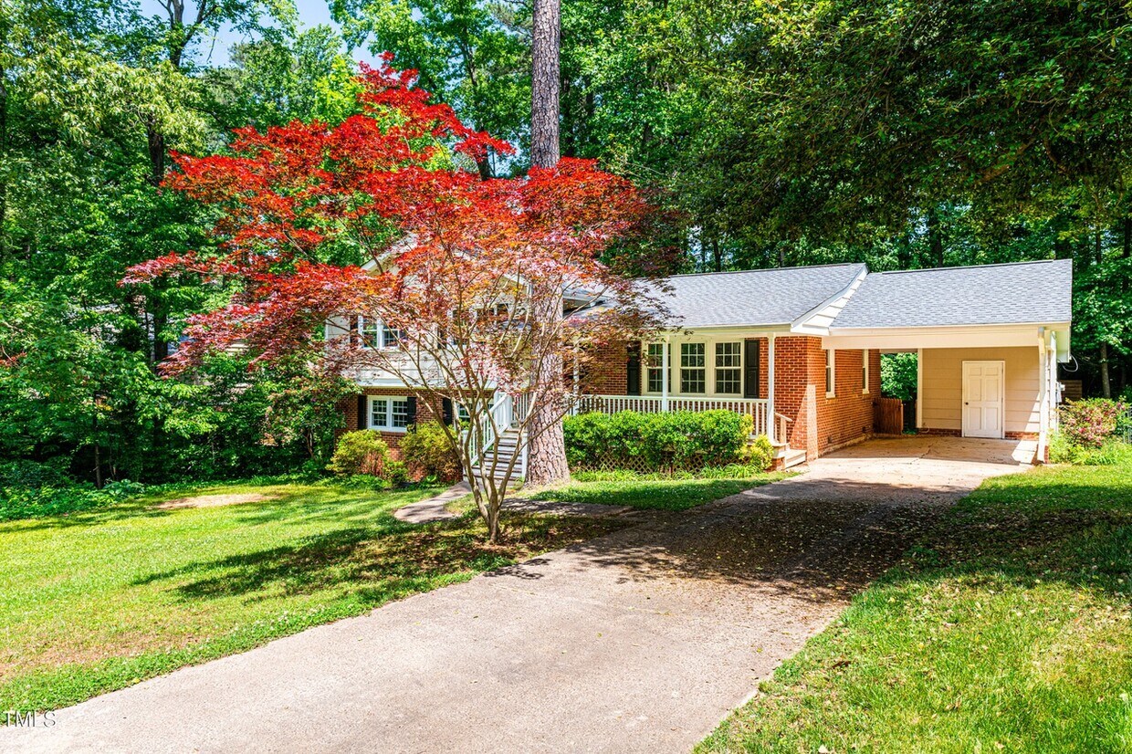 Primary Photo - 1113 Yorkshire Dr