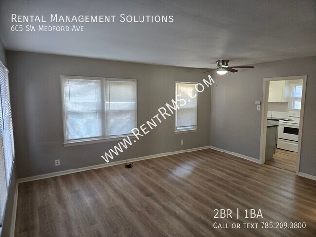 Foto del edificio - 605 SW Medford Ave