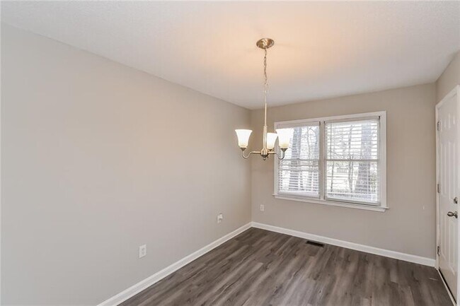 Building Photo - 312 Wesley Mill Ln