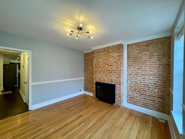 Building Photo - Charming 2 Bedroom/ 2 Bathroom Townhome in Riverside neighborhood, MD!