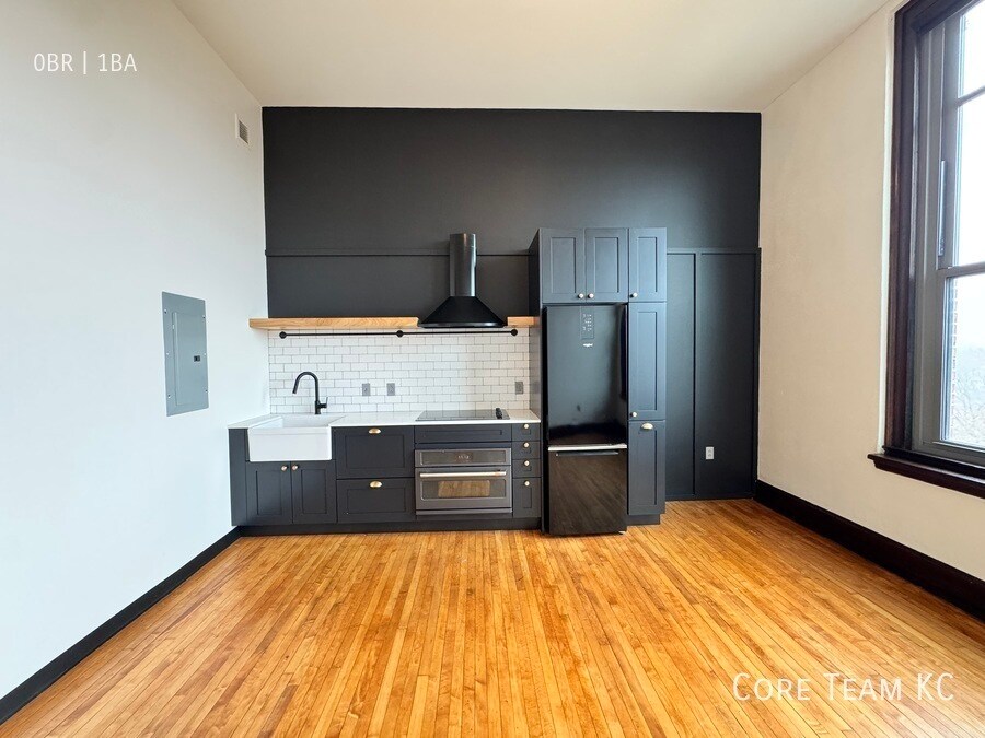 Foto del edificio - 315 E 39th St