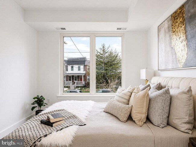 Foto del edificio - 1001 Bryant St NE