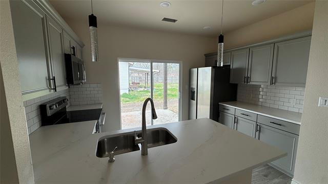 Foto del edificio - 502 W Sanger St