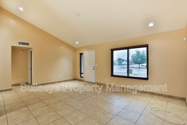 Foto del edificio - 7153 S Butte Ave