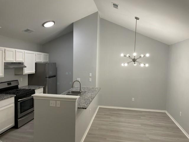 Foto del edificio - 12200 Thompkins Dr