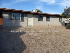 Building Photo - 7309 E Marigold Cir