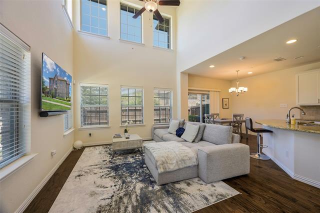 Building Photo - 4755 Bridgewater St