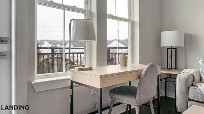 Building Photo - 6025 Riverview Rd SE