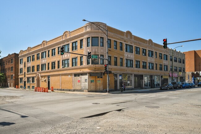 Foto del edificio - 1206 W 83rd St