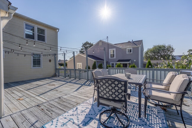 Foto del edificio - 28 Brookdale Ave