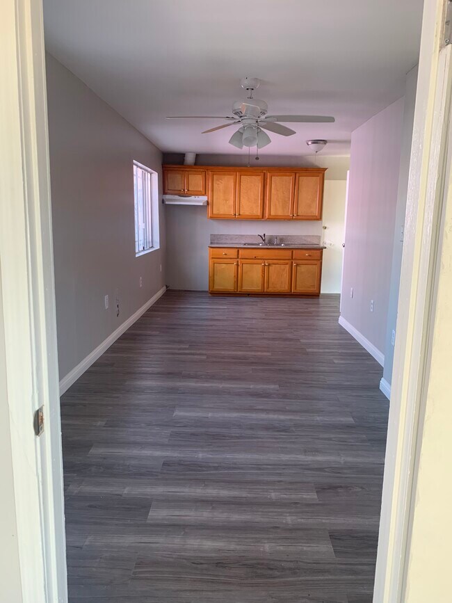 653 Harding Ave, East Los Angeles, CA 90022 House Rental in East Los