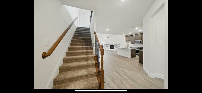 Building Photo - 9578 Kavik St