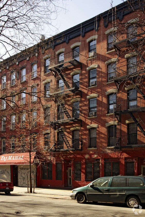 Primary Photo - 316 E 6th St