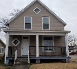 Building Photo - 1226 S Grand Ave