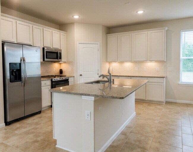 Foto del edificio - 1522 Heartwood Dr