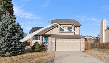 Building Photo - 3020 Mirage Dr