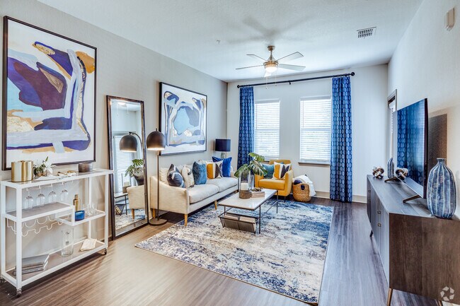 1 BR, 1 BA - 791SF - Encore Metro at Millenia