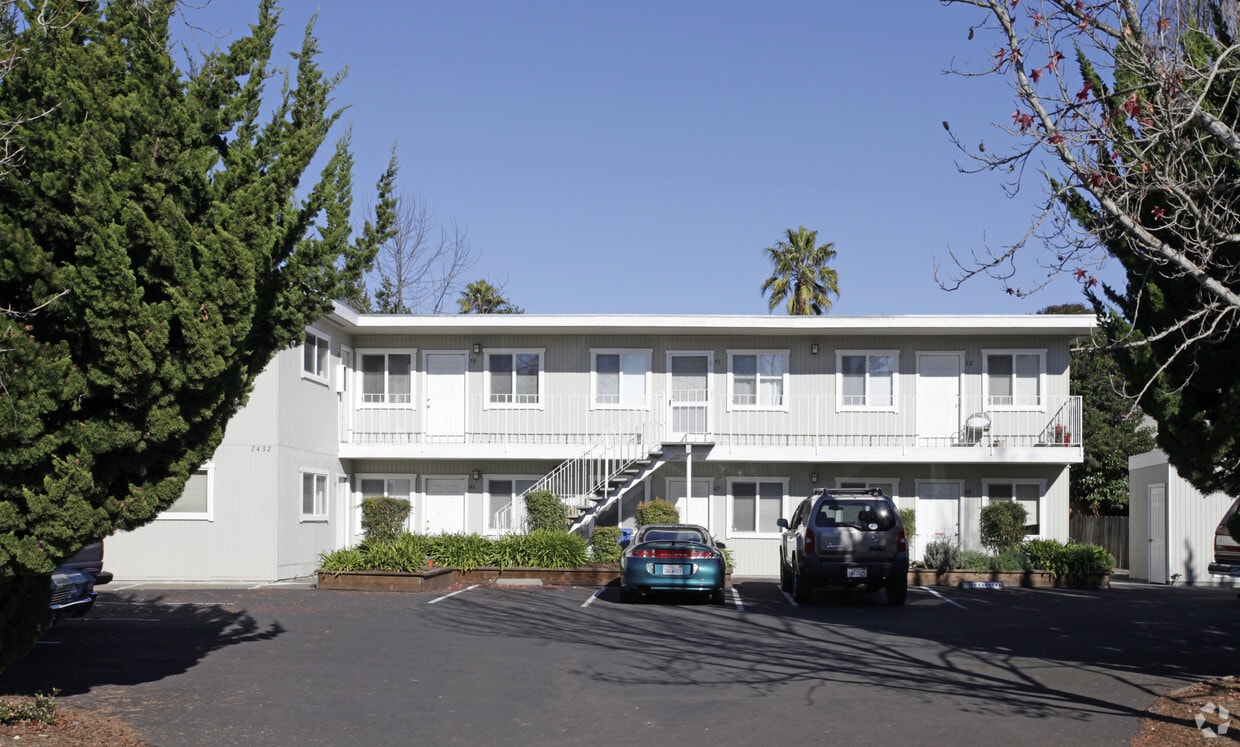 Primary Photo - 7432 Bridgit Dr