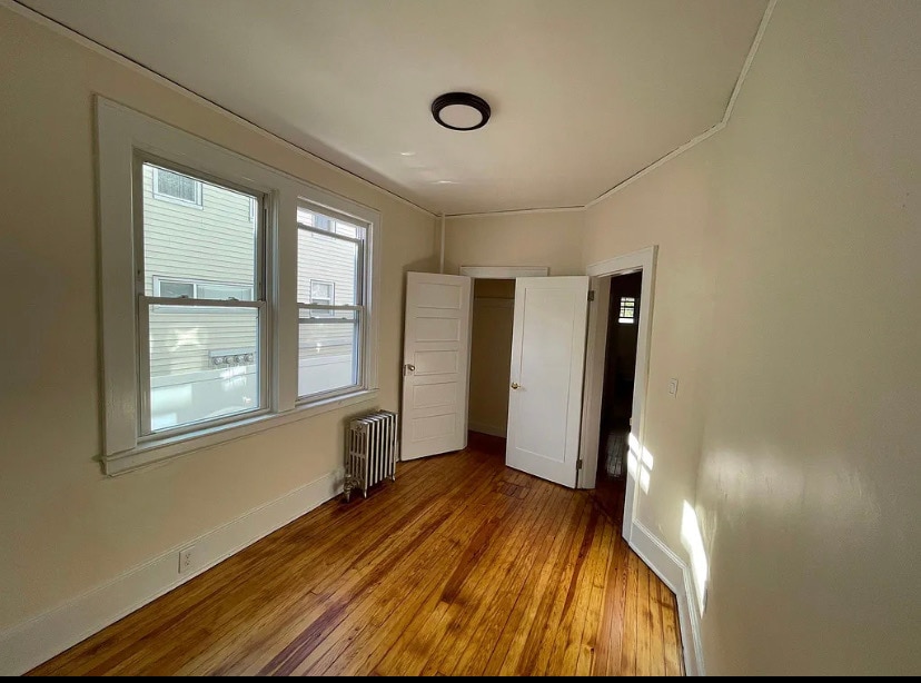 Building Photo - 925 Summit St