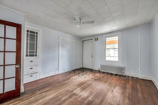 Building Photo - 158-160 Prospect St