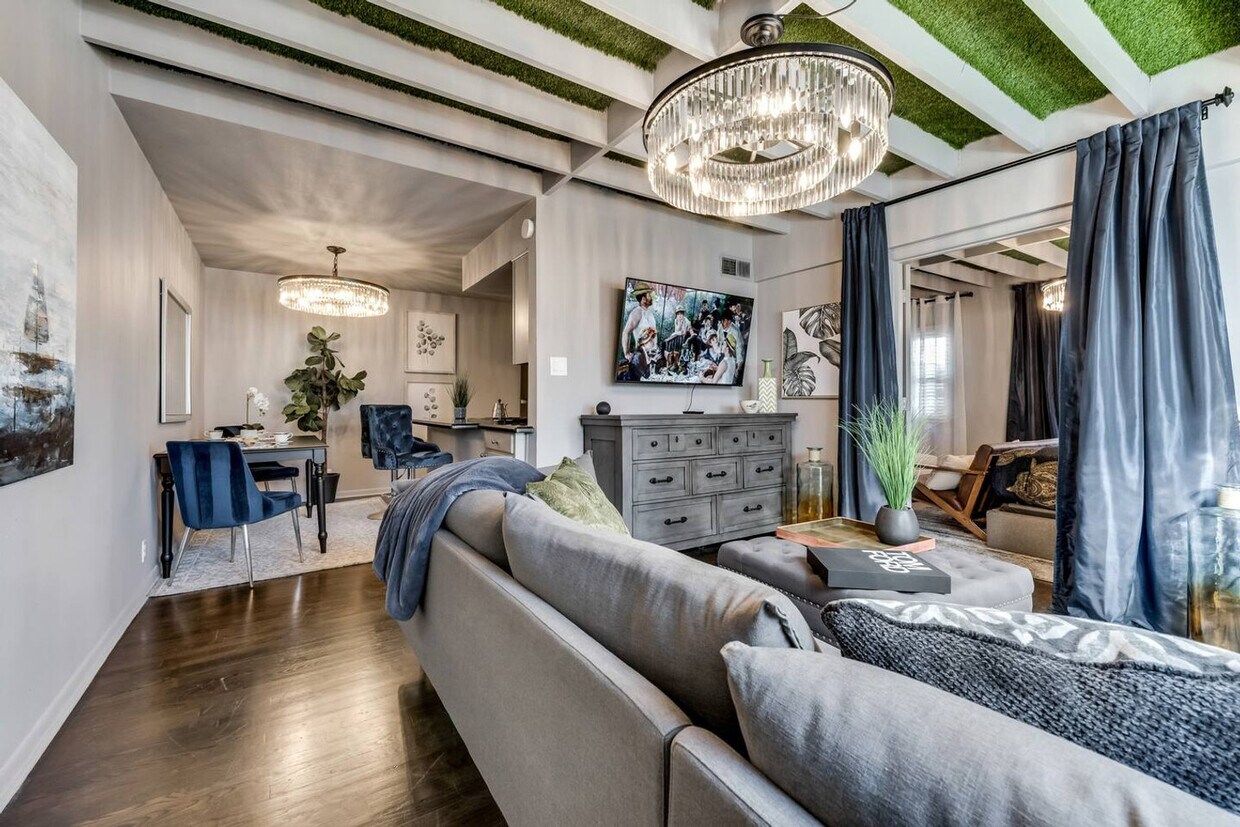 Photo - 5002 Junius St (Dallas, TX)